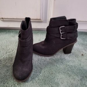 Black ankle booties